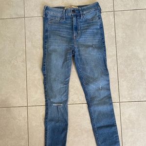 Hollister high rise skinny jeans
